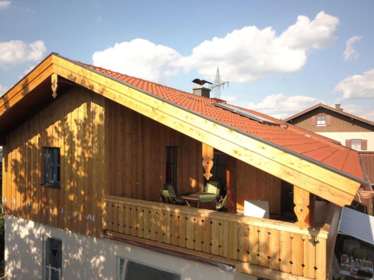 Ferienwohnung Sternschnuppe Chieming Bagian luar foto